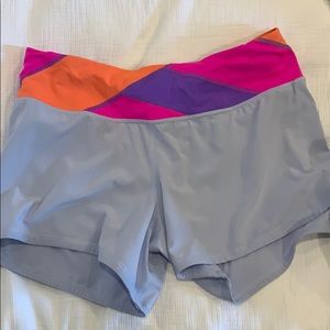 Lulu lemon Run times short 4”